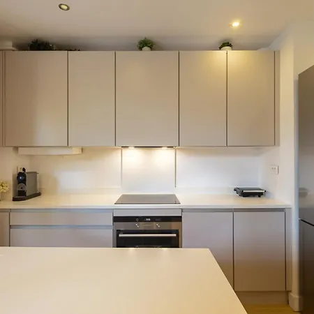 Chic 2br With Big Terrace For 5 Apartamento Paris