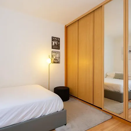 Chic 2br With Big Terrace For 5 Paris